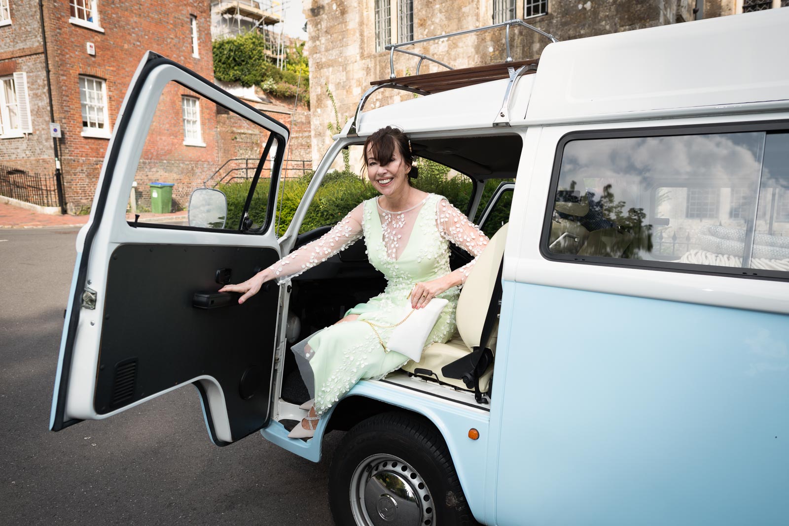 Fiona arrives at Lewes Register Office in a sky blue VW van before her marriage to Richard.